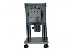 China IEC60884 Fig13 Lateral Strain Resistance Checking Device supplier