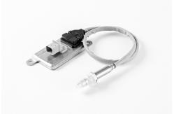 China Mercedes-Benz Nitrogen Oxygen Sensor A0101539628/001 5WK96659C 24V NOX Sensor supplier