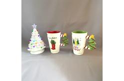 China Custom 500ml Ceramic Mugs , Ceramic Christmas Cup With Tree Handle supplier