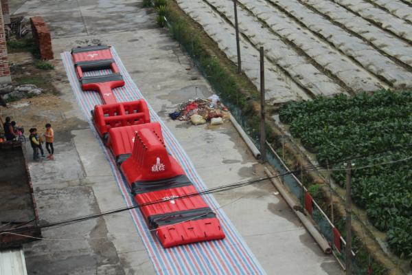 Red Inflatable Obstacle Course Floating Water Park For Children Under 12 Years