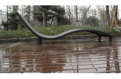 China Modern Swimming Pool Waterproof Rattan Sun Lounger With Cushion supplier