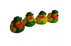 China Phthalate Free Vinyl Small Yellow Rubber Ducks With Nation Flag Pattern supplier