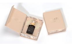 China Luxry Magnetic Gift Gold Foil Perfume Packaging Box With Foam Insert supplier