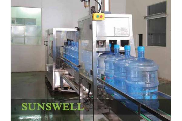 Full-auto 5 Gallon Water Filling Machine With Washer / Filler / Capper