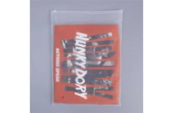 China 80mic SGS Resealable Clear Ziplock Bag CMYK For Clothing supplier