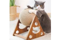 China Natural Sisal Built-In Bell Ball Cat Scratcher Eco Friendly supplier