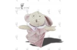China Loveable Stuffed Baby Comforter Toy Huggable Square Comforter 26 X 26cm supplier