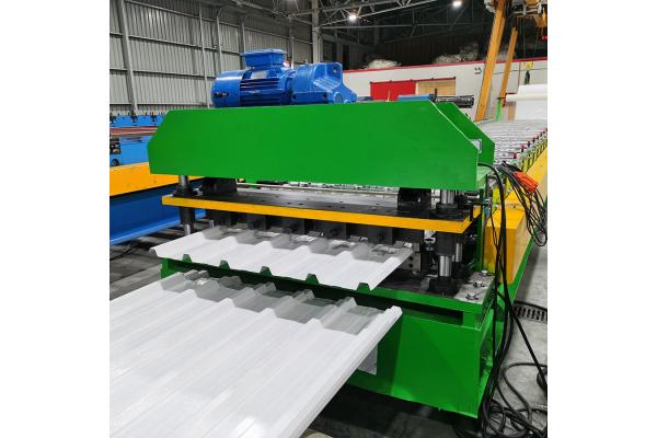 R Panel Corrugated Roof Sheet Roll Forming Machine 3000kg