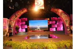 China Outdoor Large Screen LED TV Billboard , Advertising Led Display Board High Reliability supplier