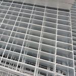 Hot Dipped Galvanized 316 Heavy Duty Steel Grating Floor Stainless for sale