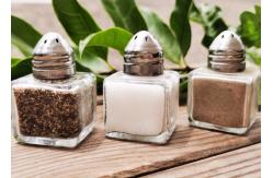 China Small Shaker With Condiment Three-Piece Set For Boosting Dining Enjoyment supplier