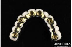 China Custom Made Zirconia Excellent Strength For Individualized Dental Solutions supplier