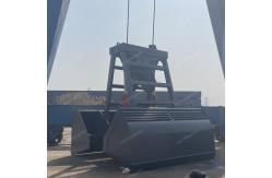 China 14 CBM Radio Remote Control Clamshell Bucket supplier