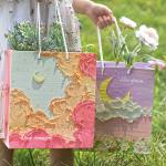 Creative oil painting gift bag, artistic tote bag, exquisite festival men's and women's birthday bouquet packaging, gift paper bag for free for sale