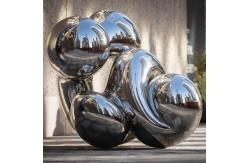 China 2M High Mirror Polished Stainless Steel Knot Sculpture in DIFC, UAE supplier