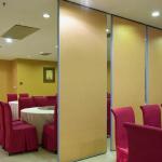 Commercial Folding Partition Doors Melamine Board Movable Wall Partitions For Office for sale