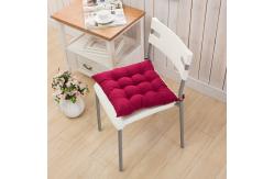China Thicken Plush Seat Cushions Square Shape Cotton Material Skin Friendly supplier
