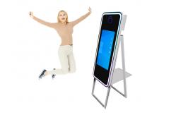 China Party Selfie Mirror Photo Booth Touch Screen Magical Mirror With Photo supplier