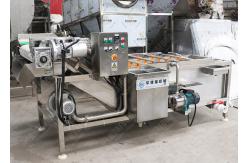 China High Pressure Brush Potato Washing Machine , Fruit And Vegetable Cleaner Machine supplier