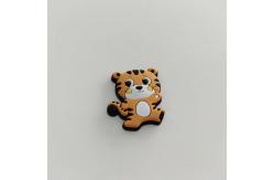 China Clothing 3D Logo Plastic Custom Silicone Patches For Garment supplier