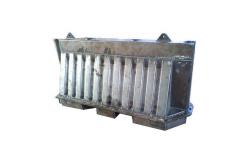 China 1.5mm Rotational Molding Mold , Rotomoulded Plastic Road Block Mold supplier