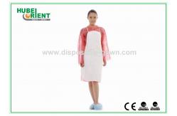 China Breathable Waterproof Disposable Tyvek Aprons Polyethylene Apron 43 Gsm supplier