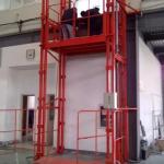 Outdoor Hydraulic Cargo Lift – Custom Platform for Heavy Freight for sale