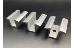 China Ss304 Pv Solar Mounting System Fixing Solar Panel Mid Clamps Pre Galvanized supplier