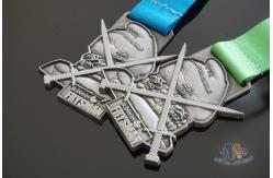 China Antique Gold Or Brass Plating Metal Award Medals Sublimated Ribbon Smooth Back supplier