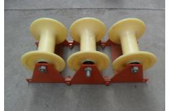 China 10KN Triple Nylon Cable Pulling Rollers / Three Wheels Cable Pulling Pulley supplier