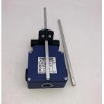 Telemecanique Sensors XCKMR54D1 LIMIT SWITCH 240VAC 10AMP XCK Stay PutCrossed Rods Lever 2 Direction for sale