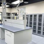 2 Shelves Hospital Lab Furniture 90cm Anti Chemicals Biology Bench ISO Certified for sale