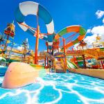 Curve Fiberglass Pool Water Slide Water Amusement Park Equipment 500kg Capacity