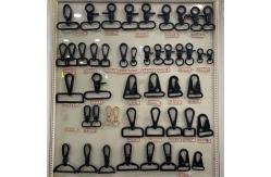 China Nickle Free Metal Dog Hooks Width 30mm For handbag Luggages Garments supplier