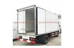 China Mini Foton Refrigerated Box Truck Reefer Van Truck With 103HP Petrol Gasoline Engine supplier