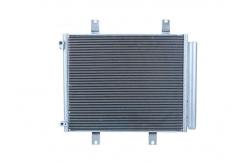 China Microchannel Finned Tube Coil Heat Exchangers Automobile Air Conditioner System supplier