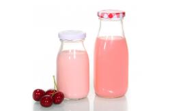 China Glass Sauce 200ml 250ml Juice Milk Bottle With Screw Lid ODM supplier