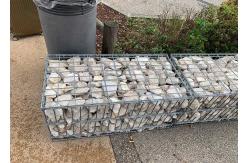 China Galvanized 2*1*1m Gabion Fence System For Garden supplier