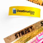 Customized Glitter Holographic Party Wristbands Unisex Gender Silver/Gold Options for sale