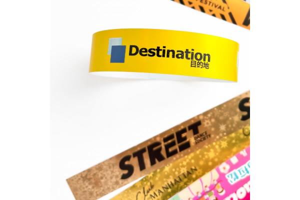 Customized Glitter Holographic Party Wristbands Unisex Gender Silver/Gold Options