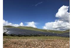 China PV Panel Ground Mounting System One Axis Tracker Solar Mounting Structure supplier