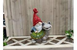 China OEM / ODM Magnesium Oxide Garden Statue Gnome Riding On Turtle Statue supplier