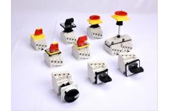 China Durable 1000V DC Isolator Switch Disconnector 32A With PC Enclosure IP66 supplier