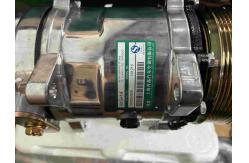 China HOWO A7 Compressor WG1500139008 Air Conditioner Compressor supplier
