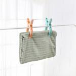 4 Pcs 1 Set Spring Peg Beach Towel Quilt Plastic Clothes Hanger Clips