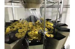 China SS304 Frame Dimple Surface 2.5L Hopper Multihead Weigher For Frozen Fruit supplier