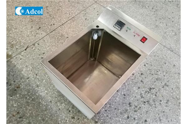 ISO9001 Peltier Thermoelectric Cooling Bath For Chemical Processes