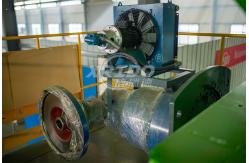 China Waste Recycling Scrap Shredder Machine Double Shaft Scrap Iron Shredder supplier