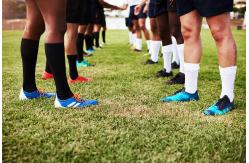 China 30mm Height Artificial Synthetic Turf Sports Flooring Green PE Plastic Grass supplier
