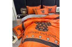 China 100% Polyester Wedding Four-Piece Kit Bedding Set For Hotel And Home supplier